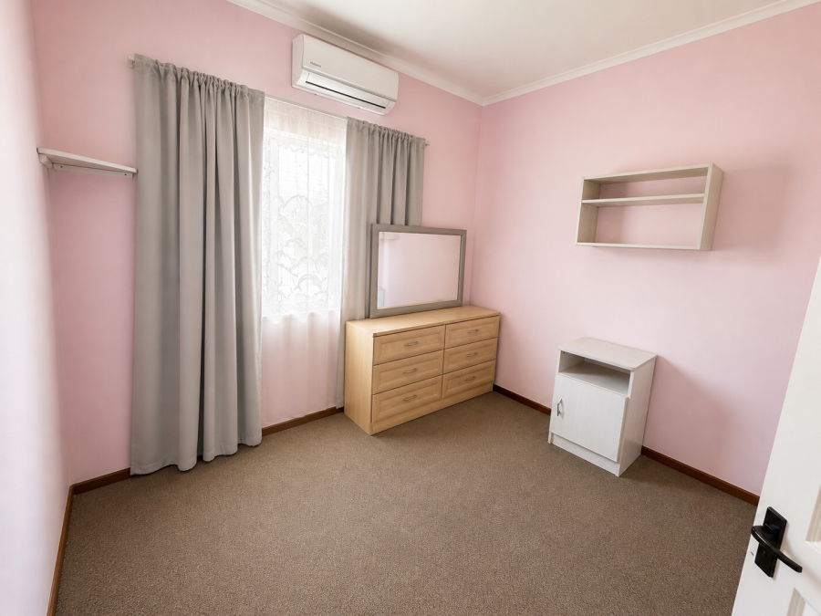 4 Bedroom Property for Sale in Gonubie Eastern Cape